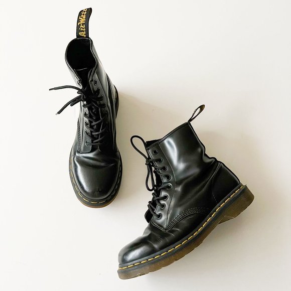 Dr. Martens Shoes - Dr. Martens 1460 Pascal 8-Eye Lace Up Smooth Leather Boots Black Women's Size 8